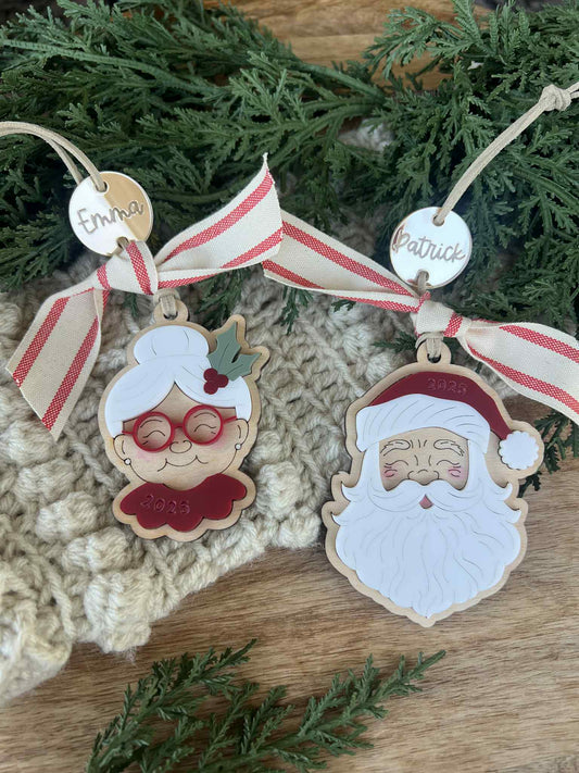 Personalized Santa Claus and Mrs. Claus Ornament