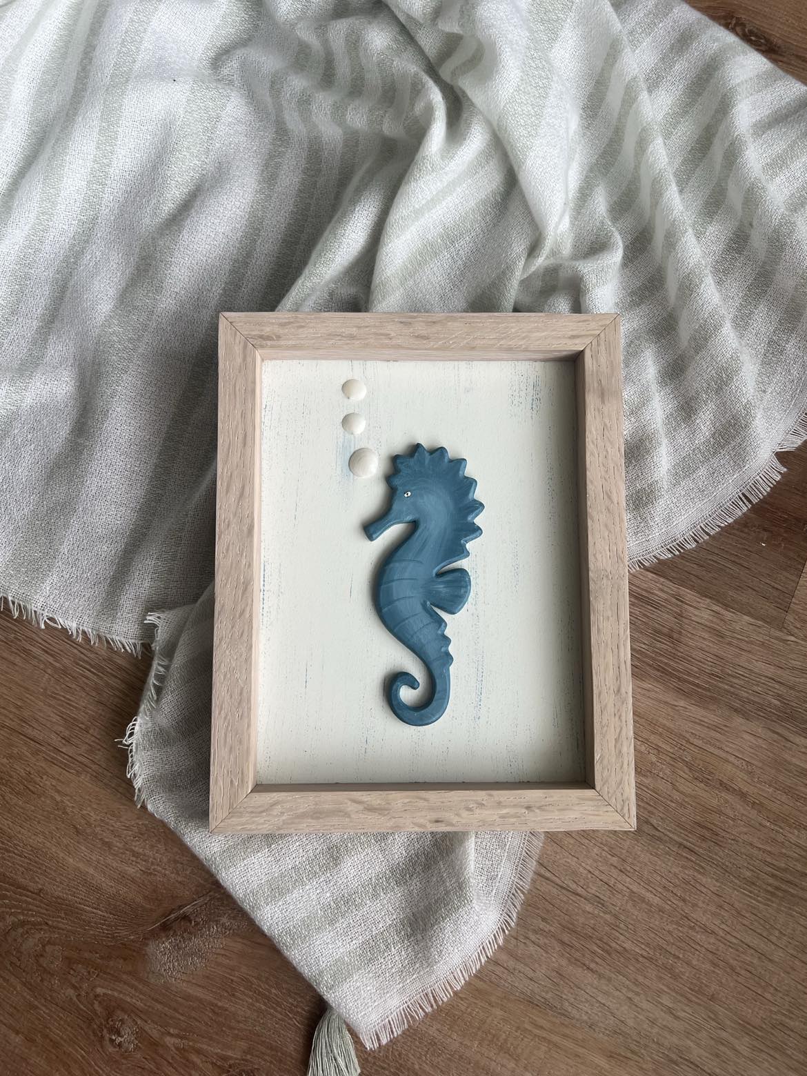 Seahorse & Seashells