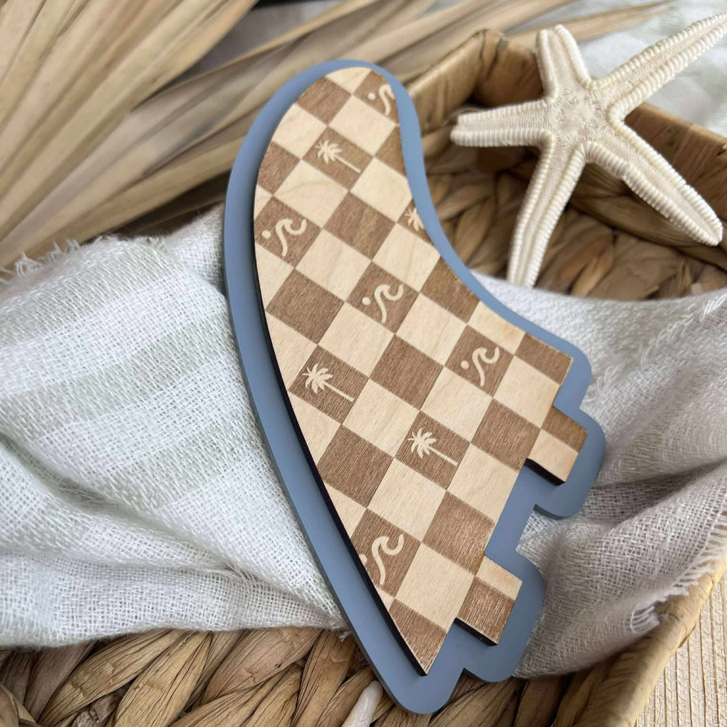 Checkered Surf Fin Sign